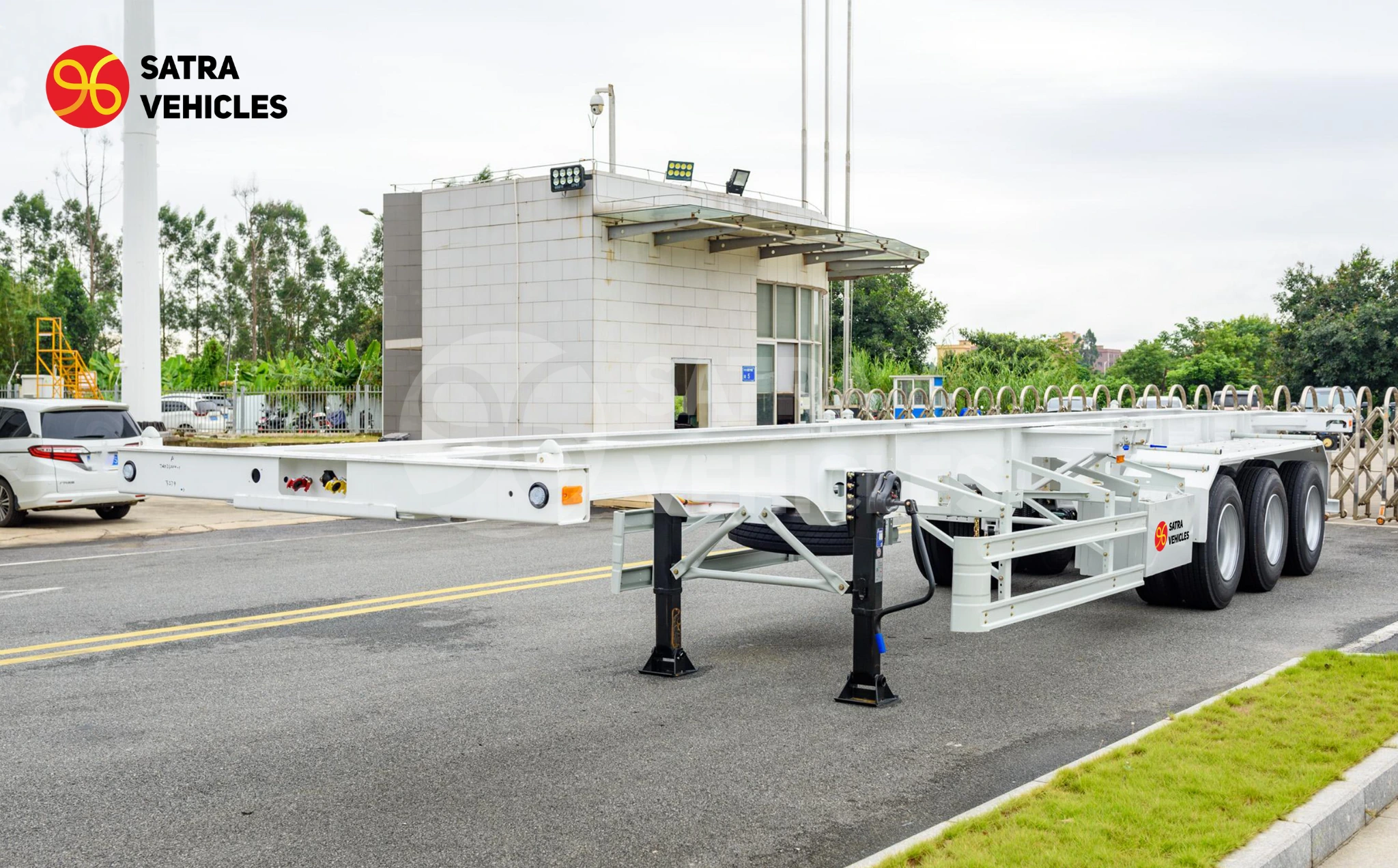 CIMC Trailer Skeleton 40 FT photo