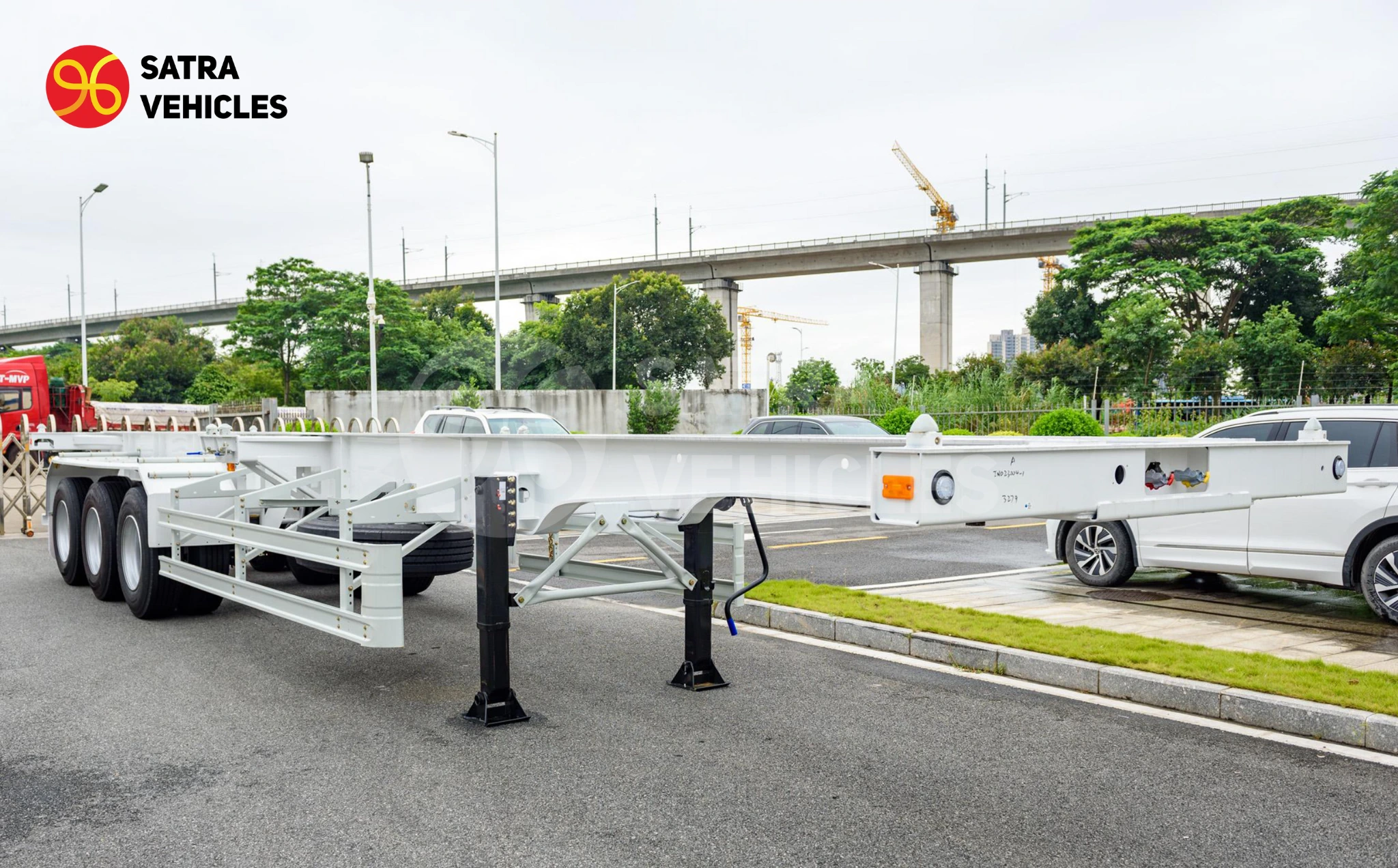 CIMC Trailer Skeleton 40 FT photo