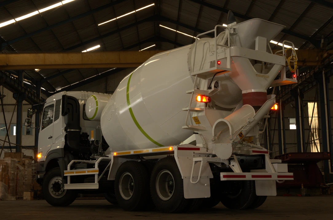 CIMC Mixer Concrete 8CBM photo