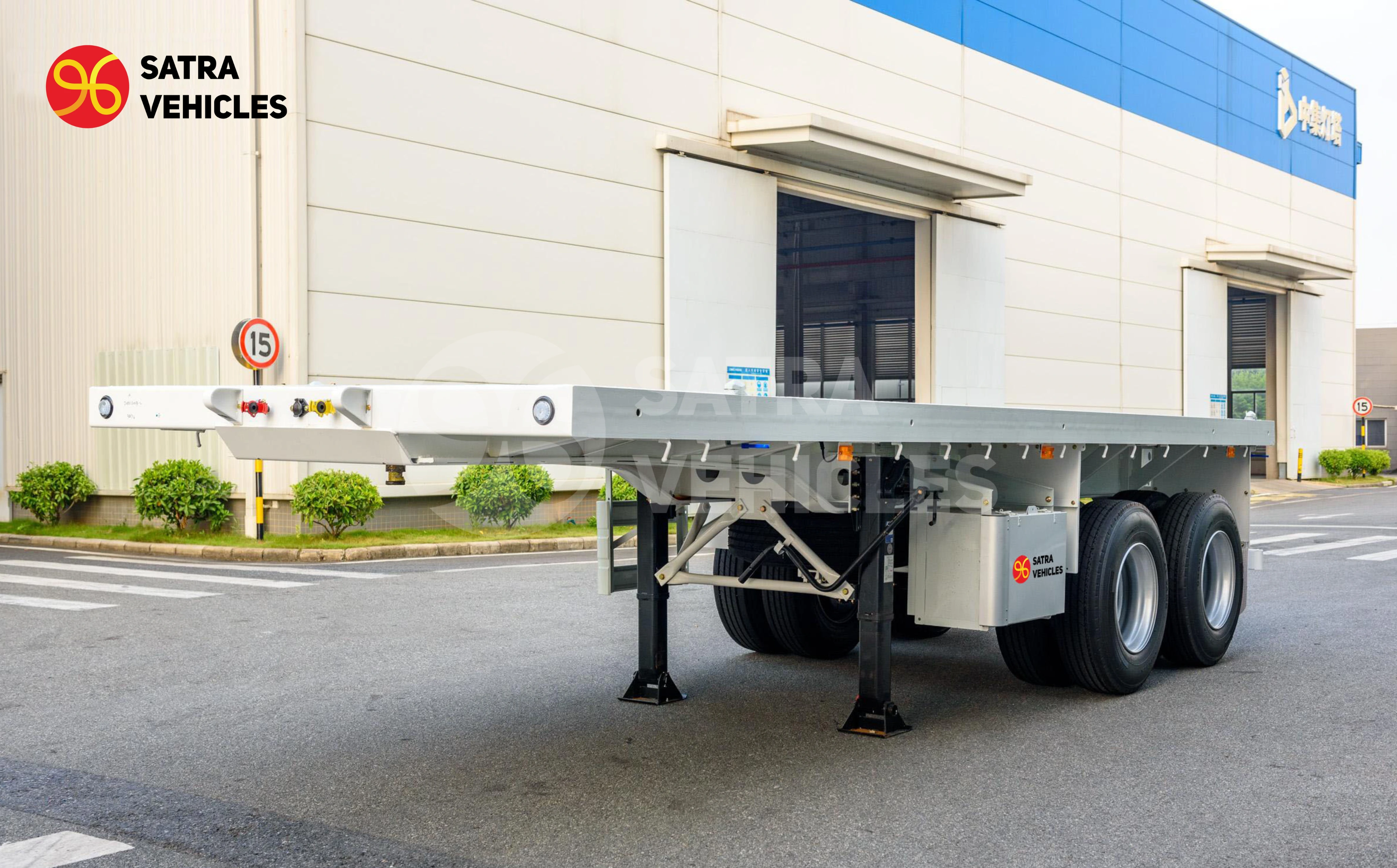 CIMC Trailer Flatbed 20 FT photo