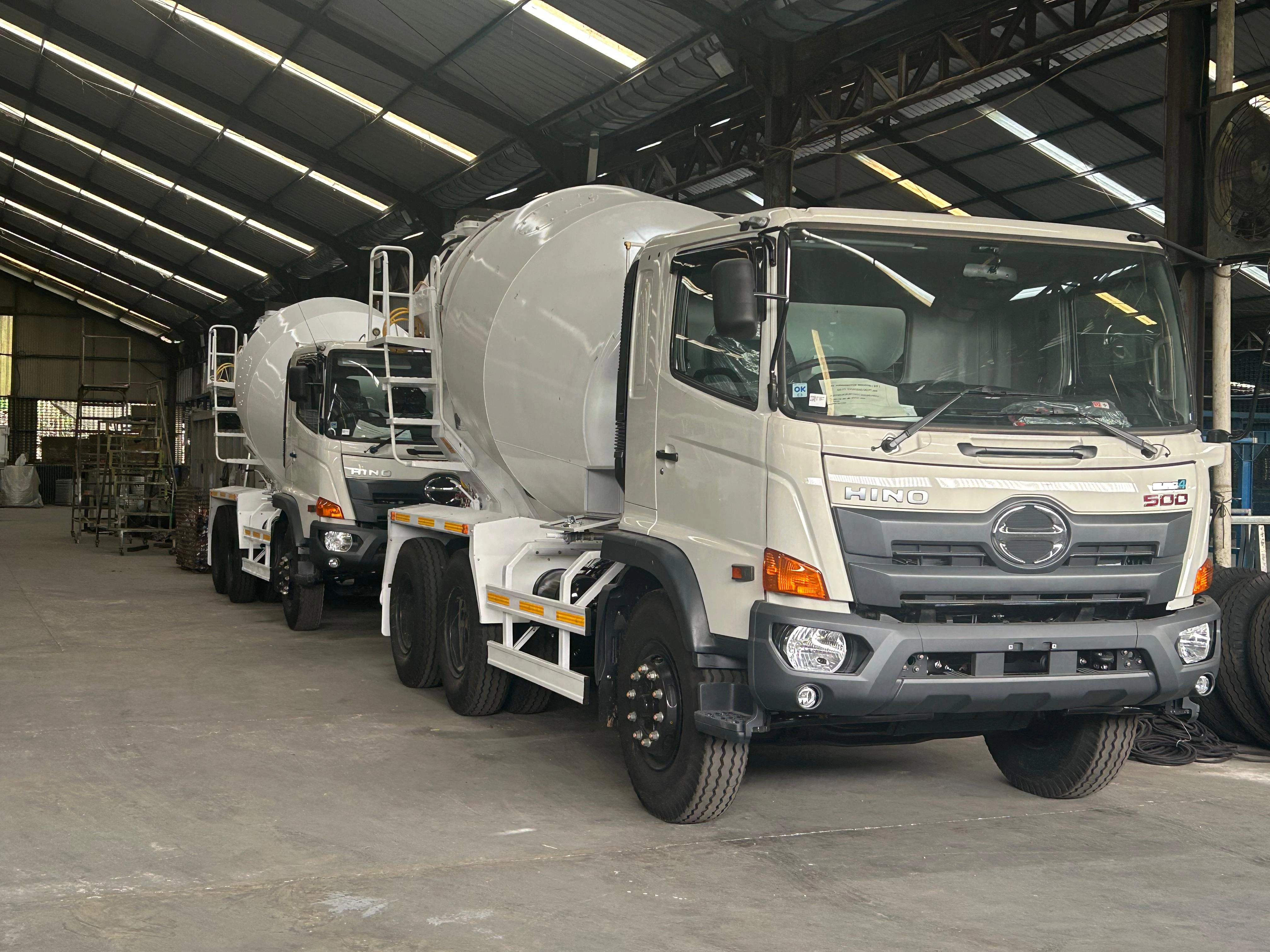 CIMC Mixer Concrete 8CBM photo